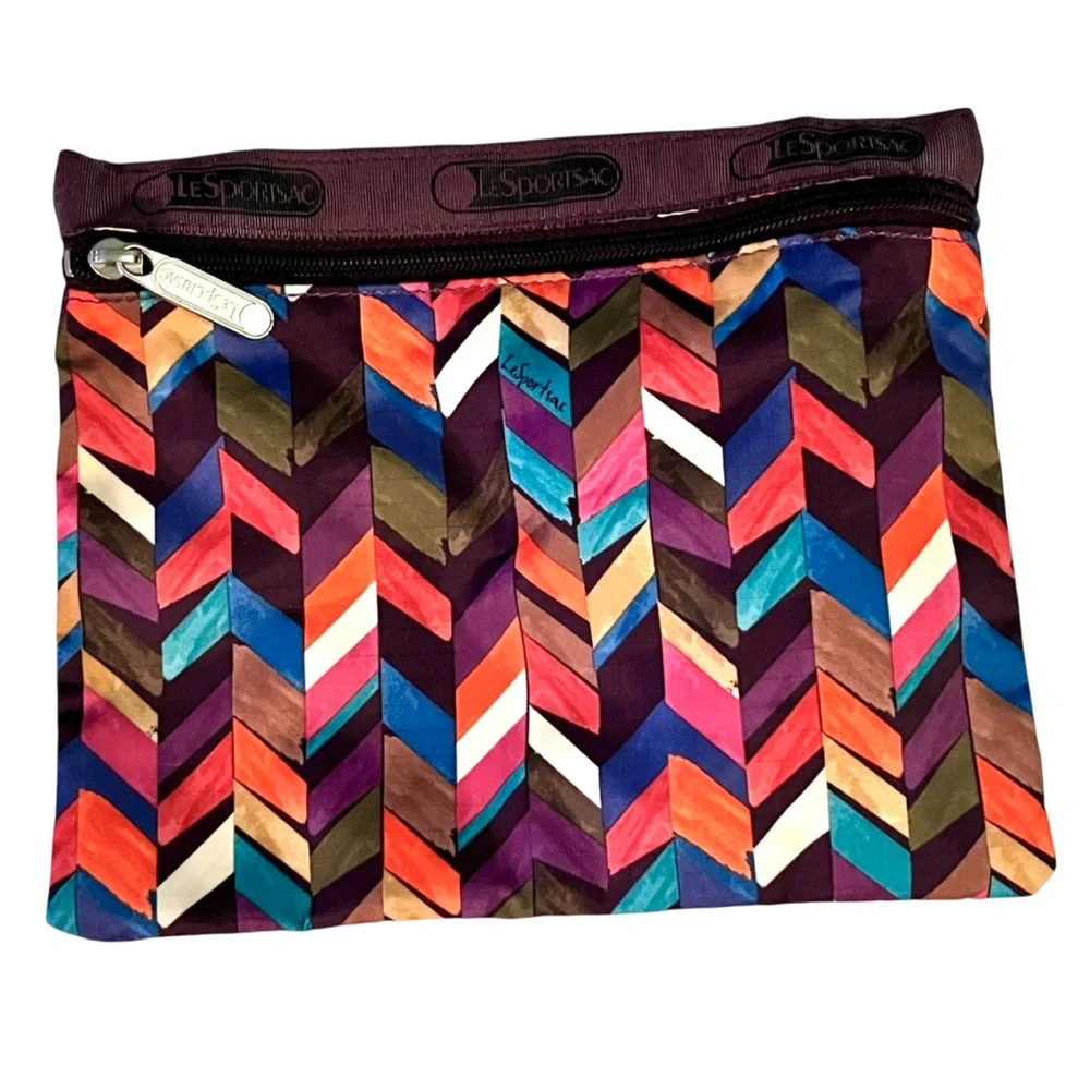 LESPORTSAC Deluxe Everyday Bag with Matching Pouch Shoulder or Crossbody Chevron - Picture 7 of 11